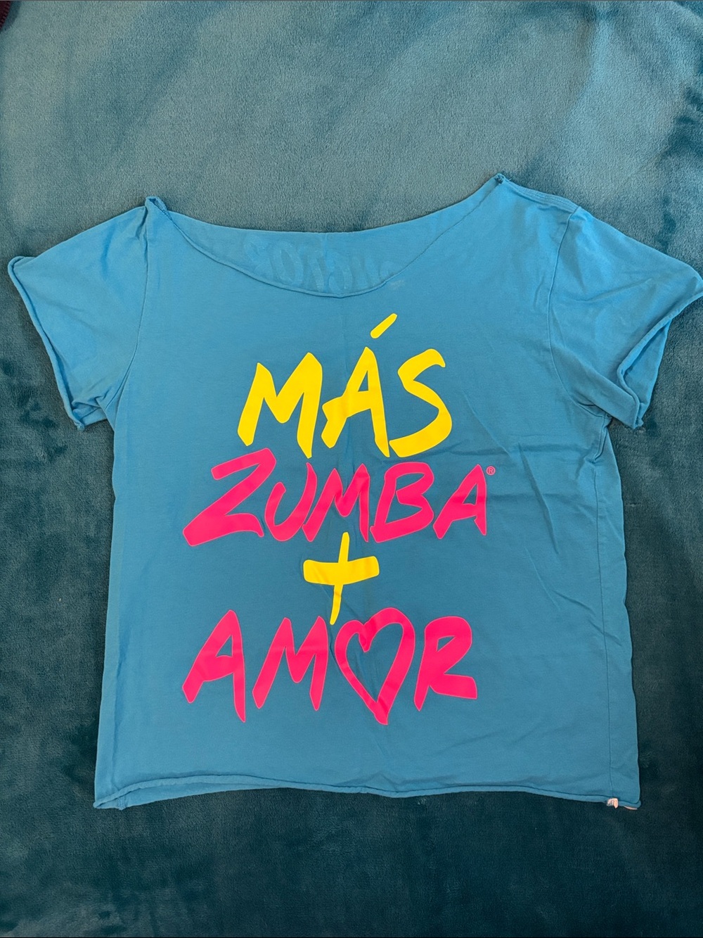 Más Zumba + Amor Graphic Tee in Aqua Blue